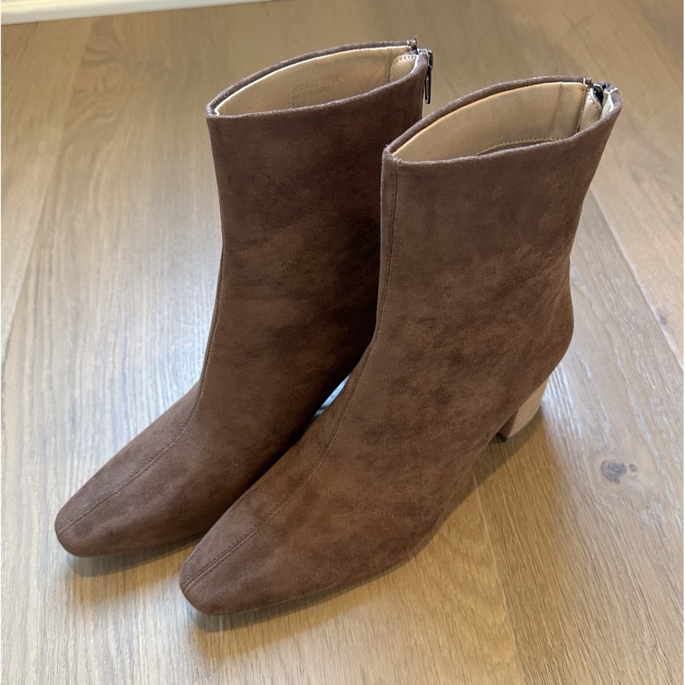 Mi iM Boot Ankle Zip Block Heel Faux Suede Brown Pointed Toe Size 10
